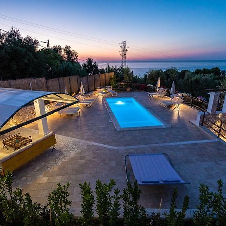 Borgo Canneto ローディ・ガルガーニコ エクステリア 写真