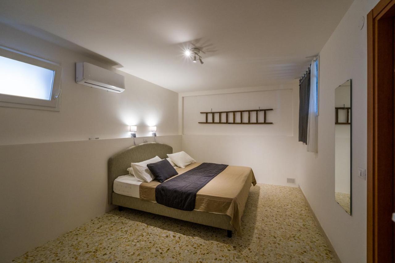 Borgo Canneto ローディ・ガルガーニコ エクステリア 写真